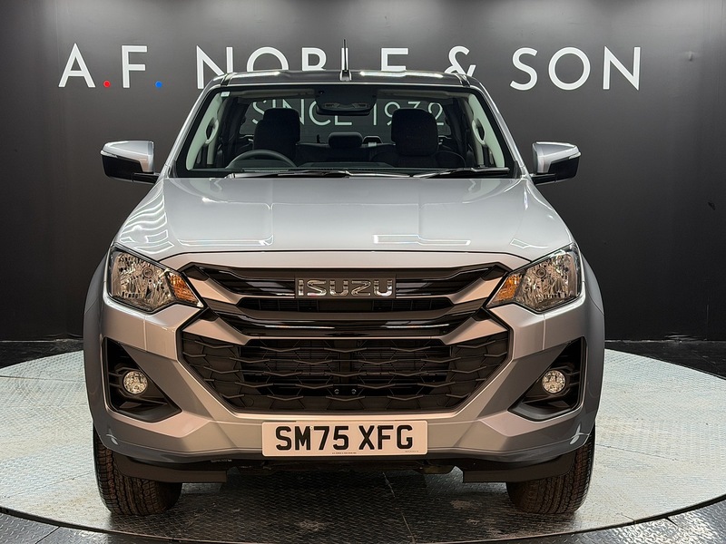 Isuzu 1.9 TD DL20 Pickup Double Cab 4dr Diesel Auto 4WD Euro 6 (s/s) (164 ps)