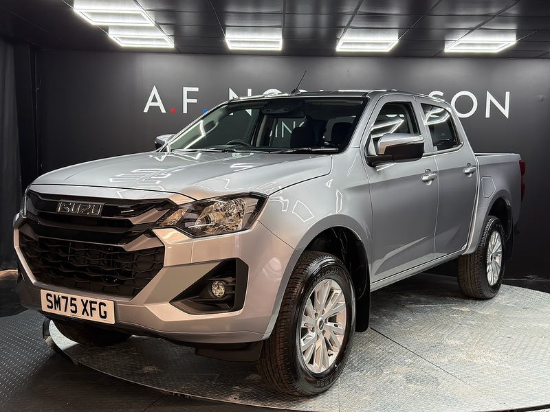 Isuzu 1.9 TD DL20 Pickup Double Cab 4dr Diesel Auto 4WD Euro 6 (s/s) (164 ps)