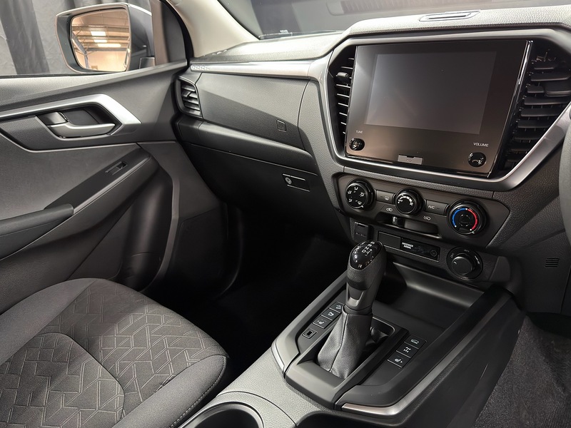 Isuzu 1.9 TD DL20 Pickup Double Cab 4dr Diesel Auto 4WD Euro 6 (s/s) (164 ps)