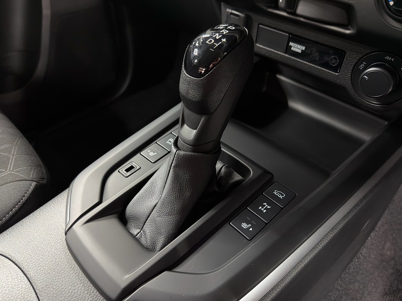 Isuzu 1.9 TD DL20 Pickup Double Cab 4dr Diesel Auto 4WD Euro 6 (s/s) (164 ps)