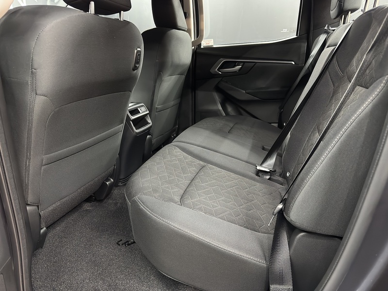 Isuzu 1.9 TD DL20 Pickup Double Cab 4dr Diesel Manual 4WD Euro 6 (s/s) (164 ps)