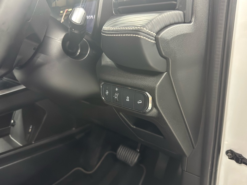 GWM 1.5 Lux SUV 5dr Petrol Hybrid DHT Euro 6 (s/s) (189 ps)