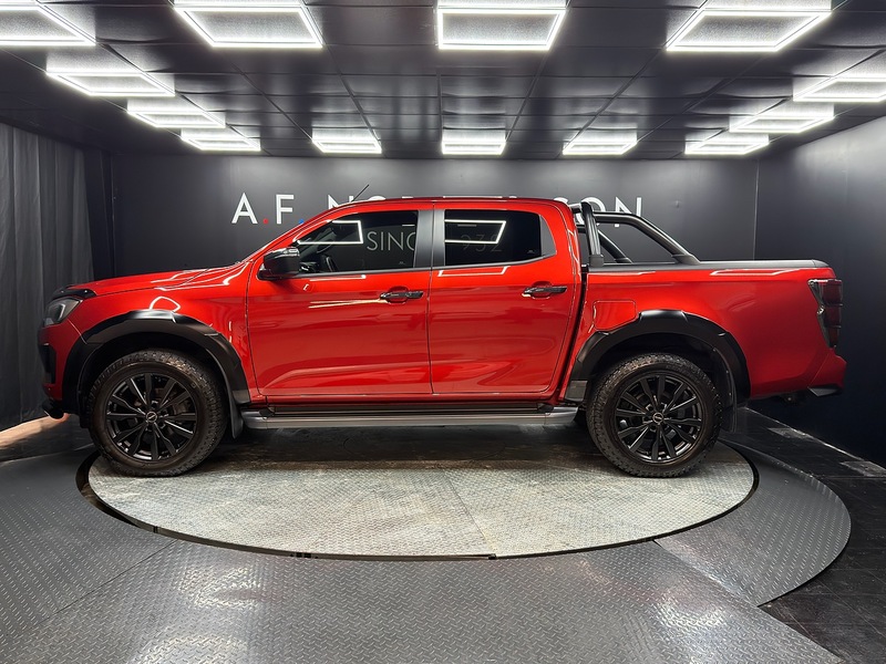 Isuzu 1.9 TD V-Cross Pickup Double Cab 4dr Diesel Auto 4WD Euro 6 (s/s) (164 ps)