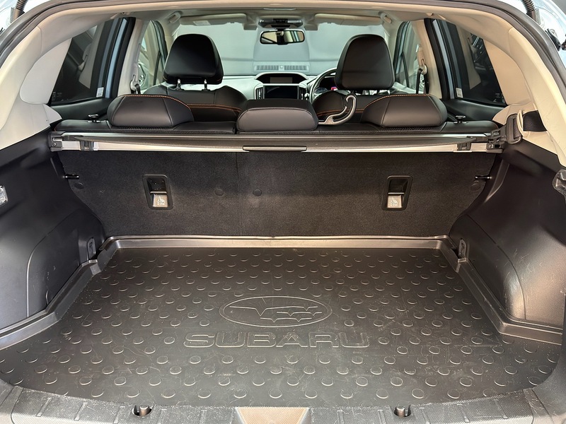 Subaru 2.0 i e-Boxer SE Premium SUV 5dr Petrol Hybrid Lineartronic 4WD Euro 6 (s/s) (150 ps)