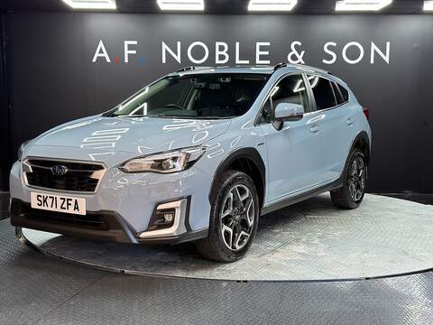 2.0 i e-Boxer SE Premium SUV 5dr Petrol Hybrid Lineartronic 4WD Euro 6 (s/s) (150 ps)