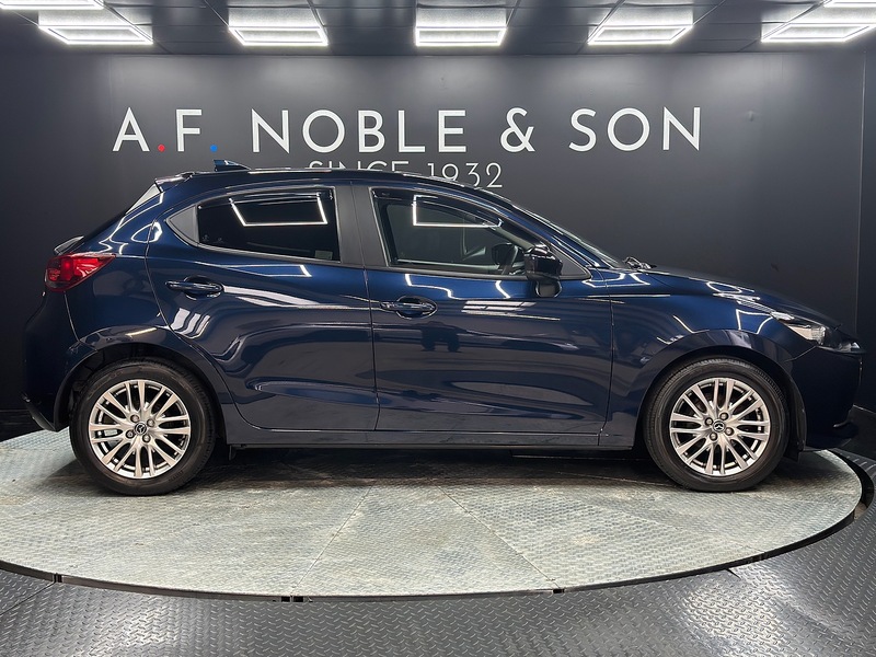 Mazda 1.5 SKYACTIV-G Sport Nav Hatchback 5dr Petrol Auto Euro 6 (s/s) (90 ps)