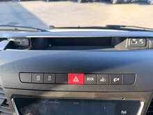 Iveco Daily 72C Class 180ps 7.2 Ton 5.2 m Box Van Auto 