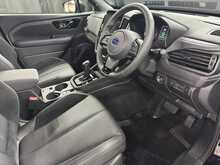 Subaru Forester i e-Boxer Touring 