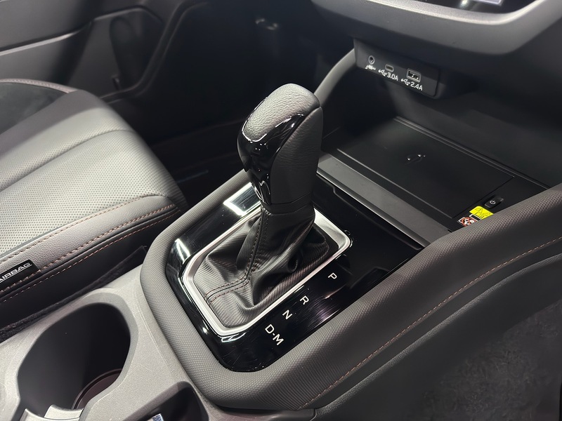 Subaru 2.0 i e-Boxer Touring SUV 5dr Petrol Hybrid Lineartronic 4WD Euro 6 (s/s) (136 ps)