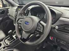 Subaru Forester i e-Boxer Touring 