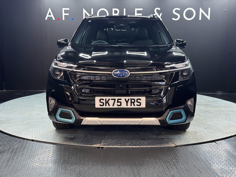 Subaru 2.0 i e-Boxer Touring SUV 5dr Petrol Hybrid Lineartronic 4WD Euro 6 (s/s) (136 ps)