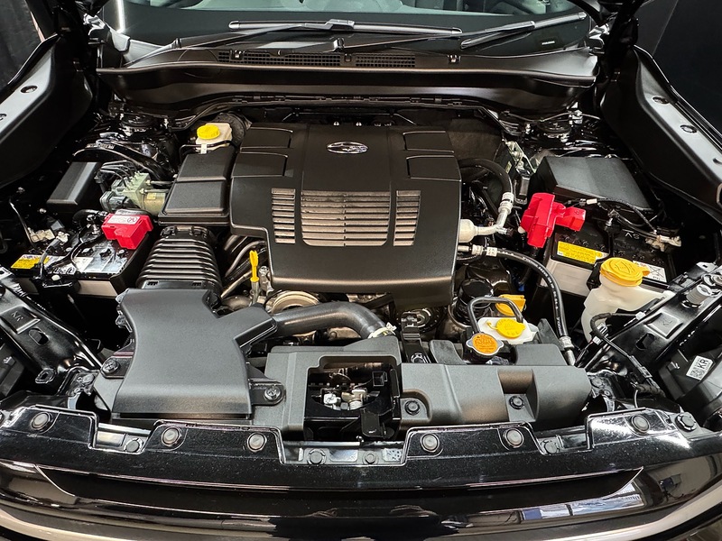 Subaru 2.0 i e-Boxer Touring SUV 5dr Petrol Hybrid Lineartronic 4WD Euro 6 (s/s) (136 ps)