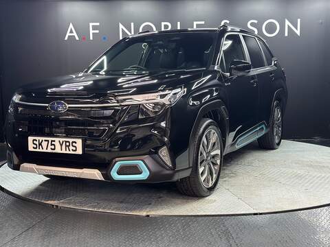 2.0 i e-Boxer Touring SUV 5dr Petrol Hybrid Lineartronic 4WD Euro 6 (s/s) (136 ps)