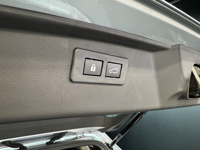 Subaru 2.5i Touring Estate 5dr Petrol Lineartronic 4WD Euro 6 (s/s) (169 ps)