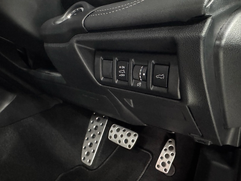 Subaru 2.5i Touring Estate 5dr Petrol Lineartronic 4WD Euro 6 (s/s) (169 ps)