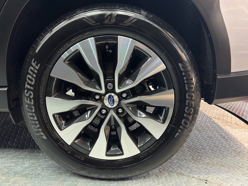 Subaru 2.5i Touring Estate 5dr Petrol Lineartronic 4WD Euro 6 (s/s) (169 ps)