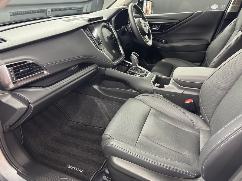 Subaru 2.5i Touring Estate 5dr Petrol Lineartronic 4WD Euro 6 (s/s) (169 ps)