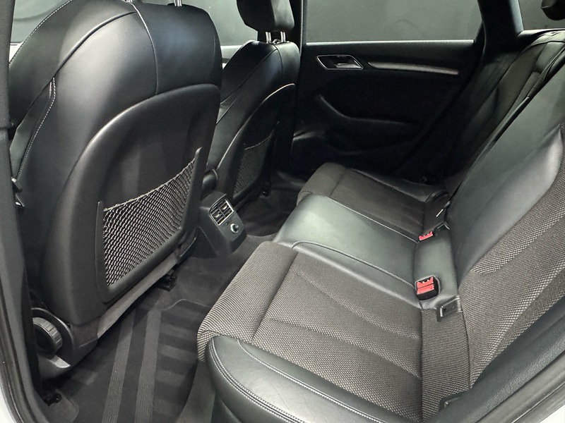 Audi 1.0 TFSI 30 S line Sportback 5dr Petrol Manual Euro 6 (s/s) (116 ps)