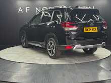 Subaru Forester i e-Boxer XE Premium 