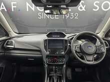 Subaru Forester i e-Boxer XE Premium 