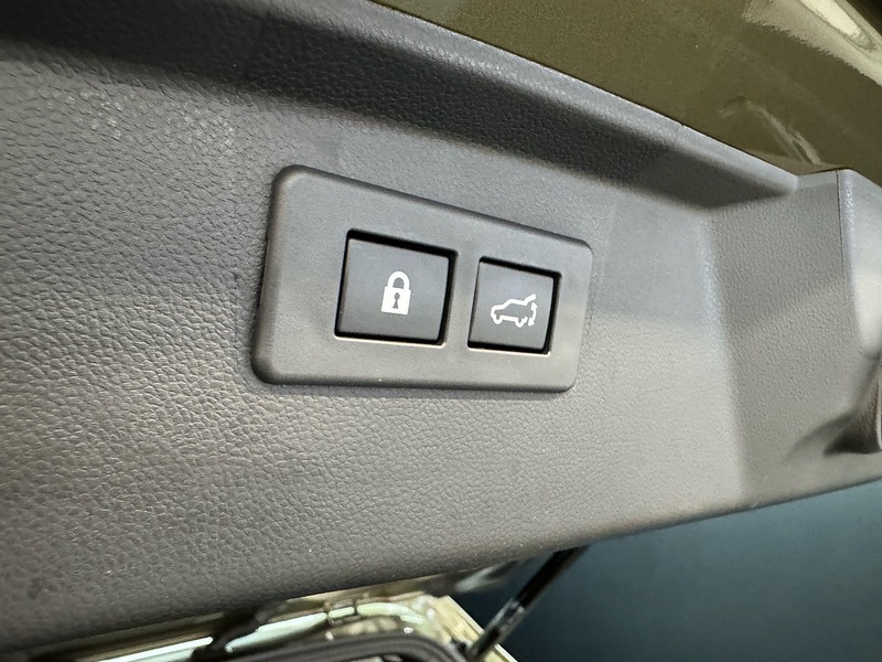 Subaru 2.5i Touring Estate 5dr Petrol Lineartronic 4WD Euro 6 (s/s) (169 ps)