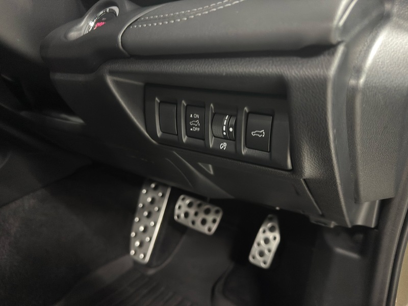 Subaru 2.5i Touring Estate 5dr Petrol Lineartronic 4WD Euro 6 (s/s) (169 ps)