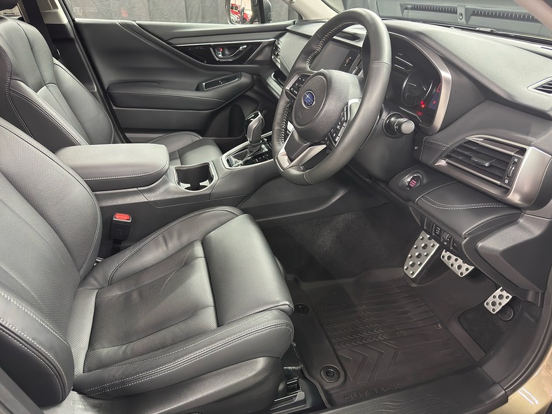 Subaru 2.5i Touring Estate 5dr Petrol Lineartronic 4WD Euro 6 (s/s) (169 ps)