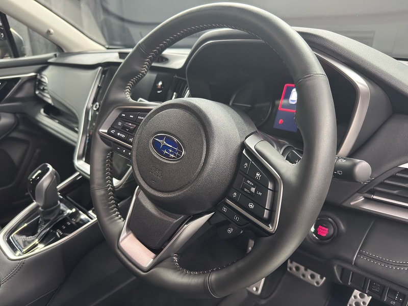 Subaru 2.5i Touring Estate 5dr Petrol Lineartronic 4WD Euro 6 (s/s) (169 ps)