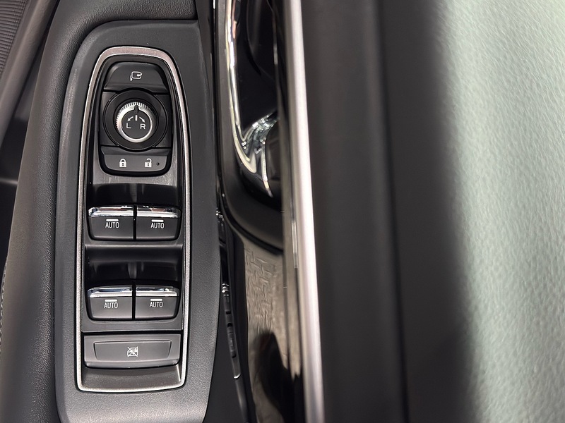 Subaru 2.5i Touring Estate 5dr Petrol Lineartronic 4WD Euro 6 (s/s) (169 ps)