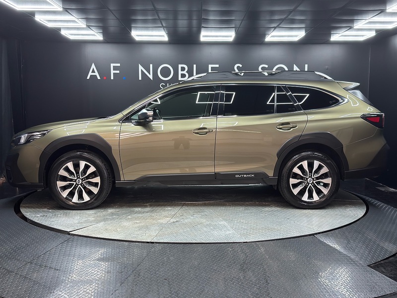 Subaru 2.5i Touring Estate 5dr Petrol Lineartronic 4WD Euro 6 (s/s) (169 ps)