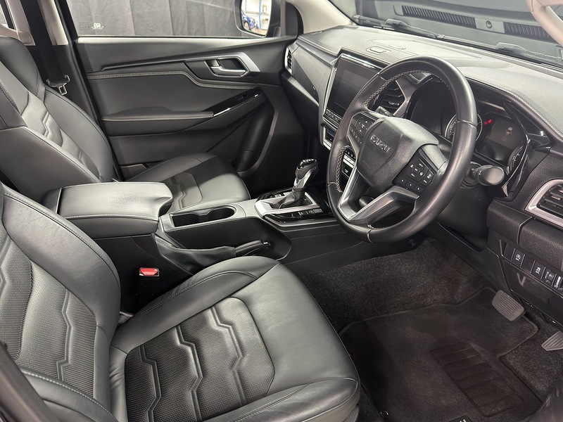 Isuzu 1.9 TD DL40 Pickup Double Cab 4dr Diesel Auto 4WD Euro 6 (s/s) (164 ps)