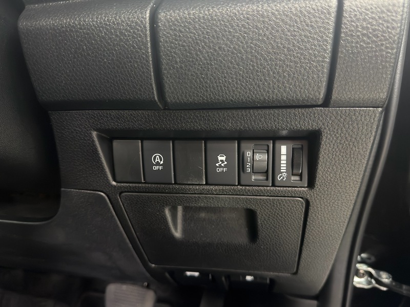Isuzu 1.9 TD DL40 Pickup Double Cab 4dr Diesel Auto 4WD Euro 6 (s/s) (164 ps)
