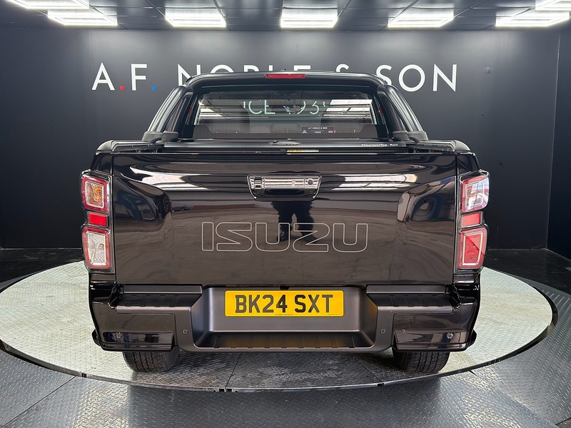 Isuzu 1.9 TD DL40 Pickup Double Cab 4dr Diesel Auto 4WD Euro 6 (s/s) (164 ps)
