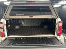 Isuzu D-Max TD V-Cross Commercial 