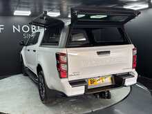 Isuzu D-Max TD V-Cross Commercial 