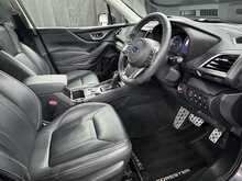Subaru Forester i e-Boxer XE Premium 