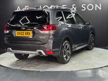Subaru Forester i e-Boxer XE Premium 