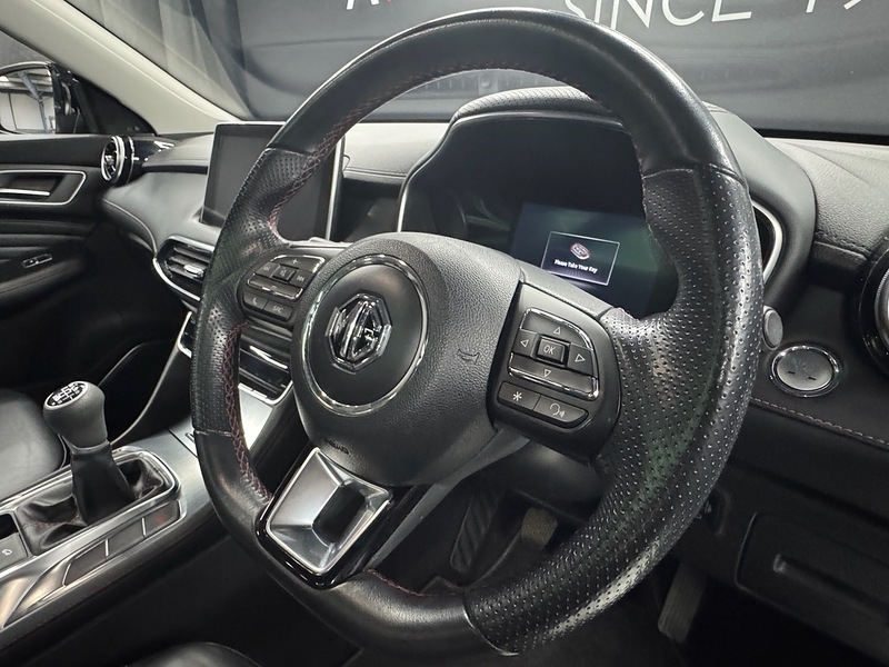 MG 1.5 T-GDI Exclusive SUV 5dr Petrol Manual Euro 6 (s/s) (162 ps)