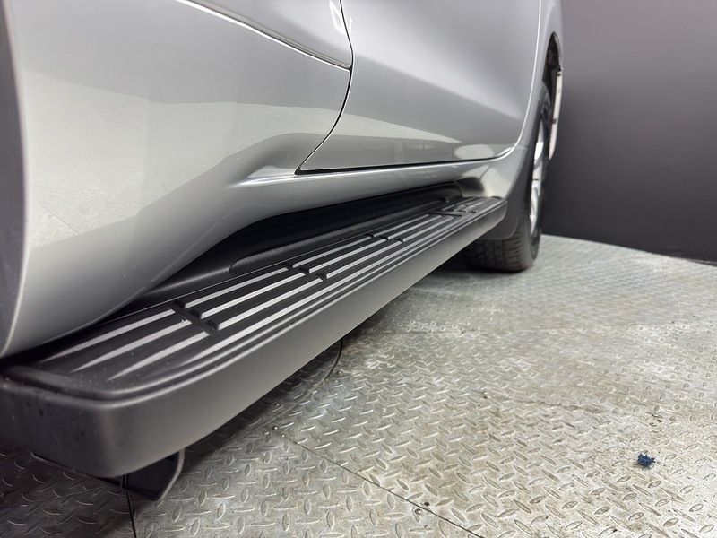 Toyota 2.8D Active (Navi) Panel Van 3dr Diesel Auto 4WD SWB Euro 6 (s/s) (204 ps)