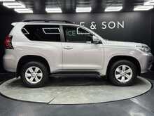 Toyota Land Cruiser D Active 