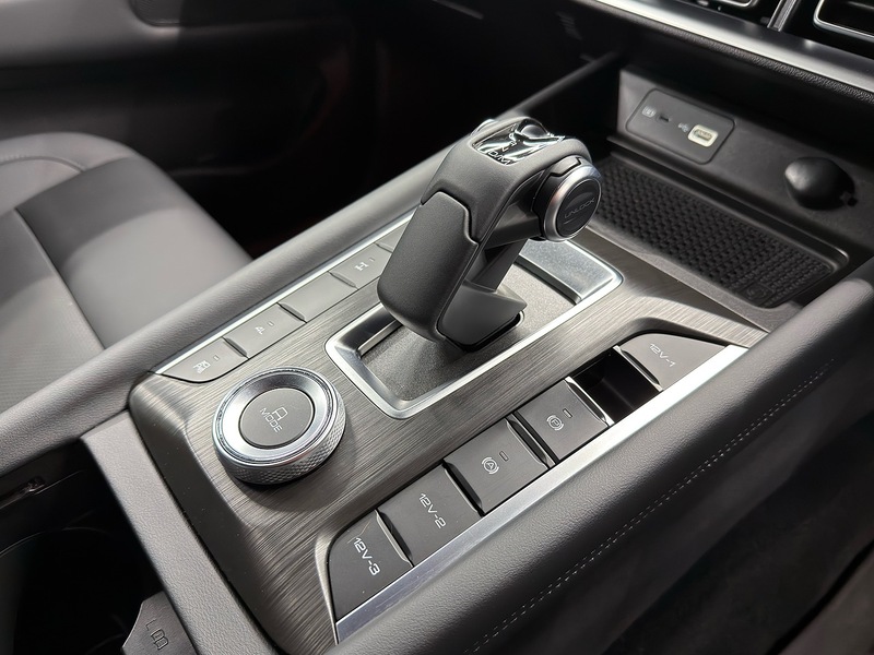 GWM 2.4D Ultra Pickup Double Cab 4dr Diesel Auto 4WD Euro 6 (s/s) (183 ps)