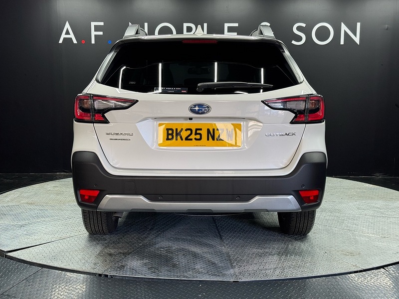 Subaru 2.5i Touring Estate 5dr Petrol Lineartronic 4WD Euro 6 (s/s) (169 ps)