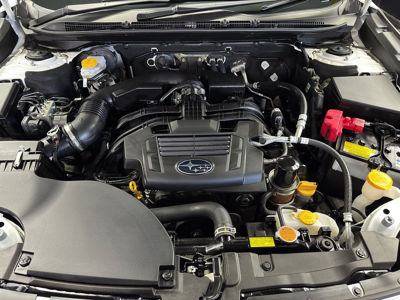 Subaru 2.5i Touring Estate 5dr Petrol Lineartronic 4WD Euro 6 (s/s) (169 ps)