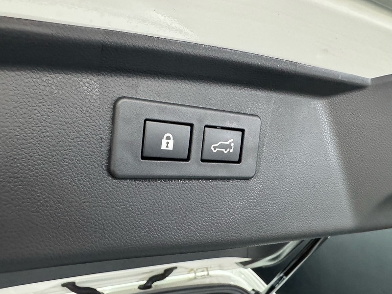 Subaru 2.5i Touring Estate 5dr Petrol Lineartronic 4WD Euro 6 (s/s) (169 ps)