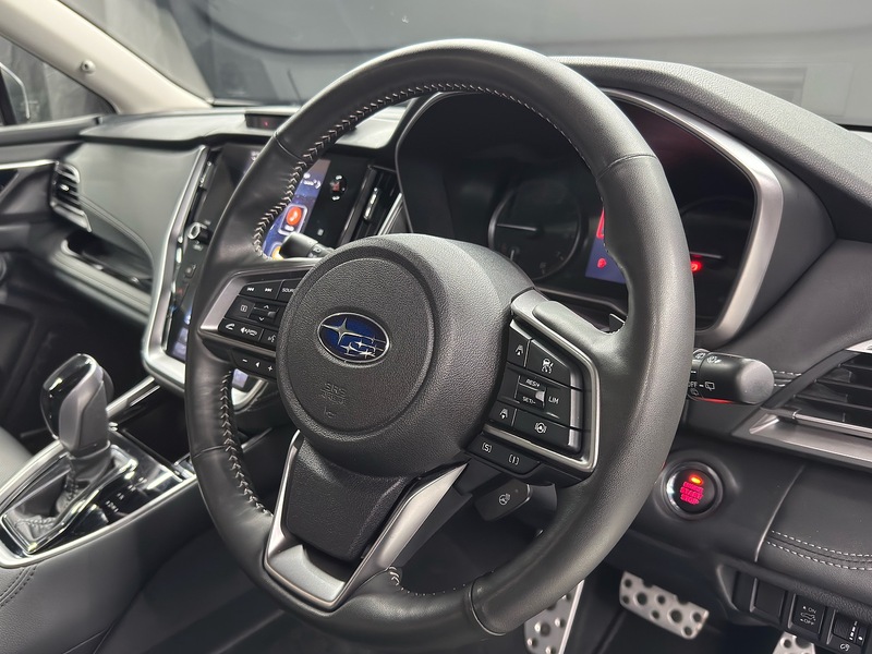 Subaru 2.5i Touring Estate 5dr Petrol Lineartronic 4WD Euro 6 (s/s) (169 ps)