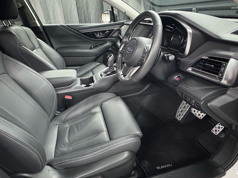 Subaru 2.5i Touring Estate 5dr Petrol Lineartronic 4WD Euro 6 (s/s) (169 ps)