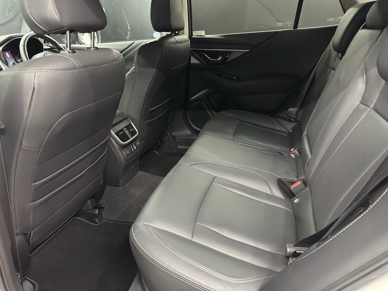 Subaru 2.5i Touring Estate 5dr Petrol Lineartronic 4WD Euro 6 (s/s) (169 ps)