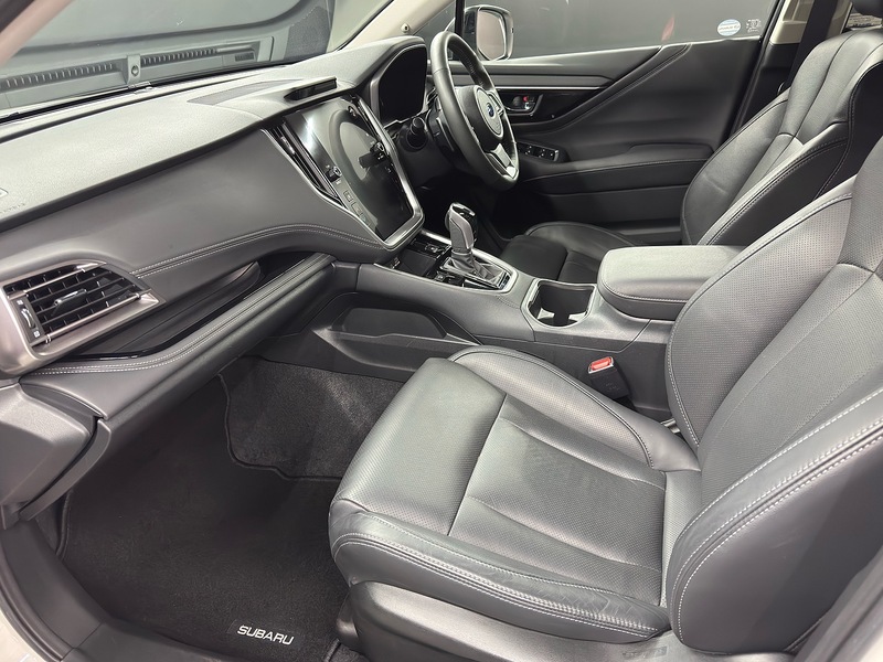 Subaru 2.5i Touring Estate 5dr Petrol Lineartronic 4WD Euro 6 (s/s) (169 ps)