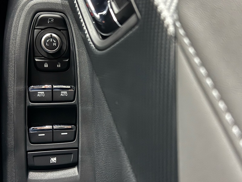 Subaru 2.0 i e-Boxer Touring SUV 5dr Petrol Hybrid Lineartronic 4WD Euro 6 (s/s) (136 ps)