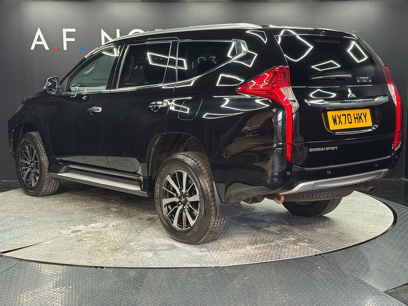 Mitsubishi 2.4D 4 SUV 5dr Diesel Auto 4WD Euro 6 (181 ps)